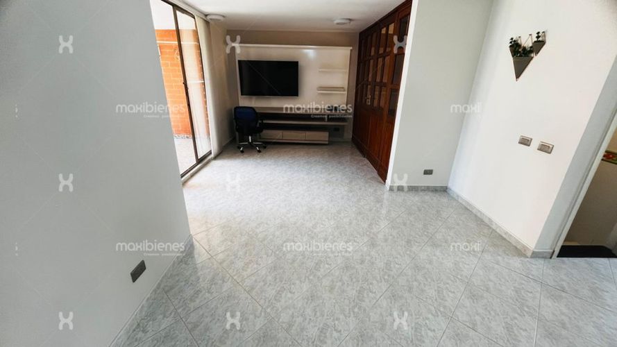 Casa de 4 alcobas en venta en Suramérica, Itagüí, 140 m² · foto 15 de 18