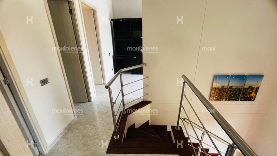 Casa de 4 alcobas en venta en Suramérica, Itagüí, 140 m² · foto 17 de 18
