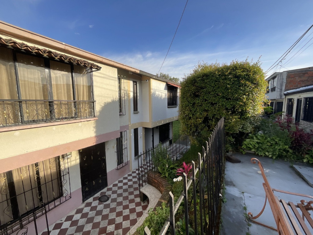 Casa en venta en Villa Del Campo, Dosquebradas · foto 2 de 24