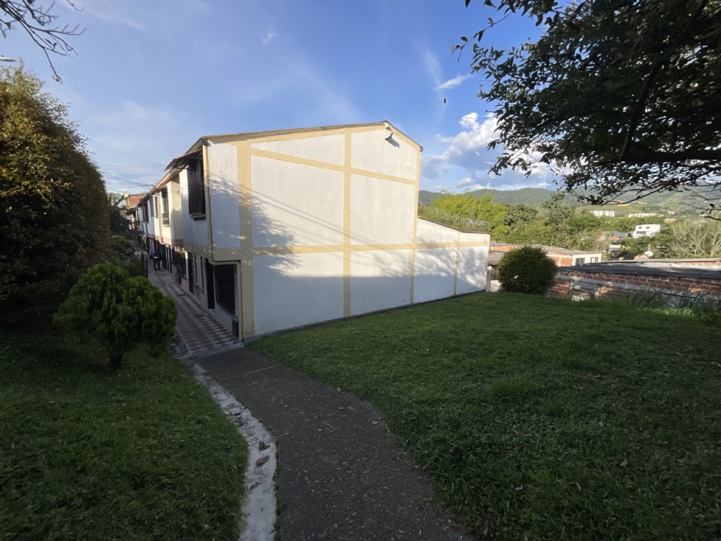 Casa en venta en Villa Del Campo, Dosquebradas · foto 3 de 24