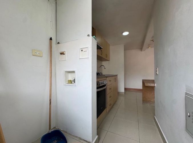 Apartamento de 2 alcobas en venta en Tres Esquinas, Sabaneta, 62 m² · foto 12 de 12