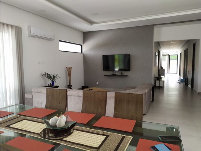 Casa de 4 alcobas en venta en Tribunas Corcega, Pereira, 313 m² · foto 12 de 24