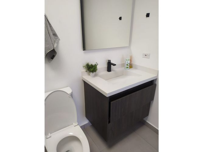 Casa de 4 alcobas en venta en Tribunas Corcega, Pereira, 313 m² · foto 24 de 24