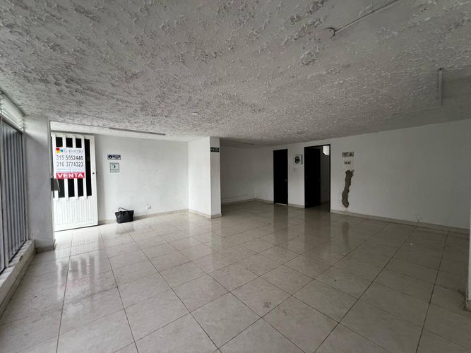 Local en venta en El Dorado, Pereira, 49 m² · foto 2 de 5