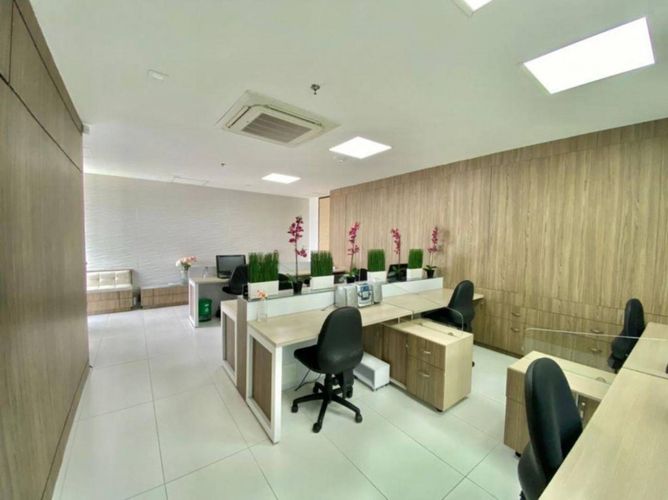 Oficina en arriendo en El Poblado, Medellín, 83 m² · foto 7 de 12