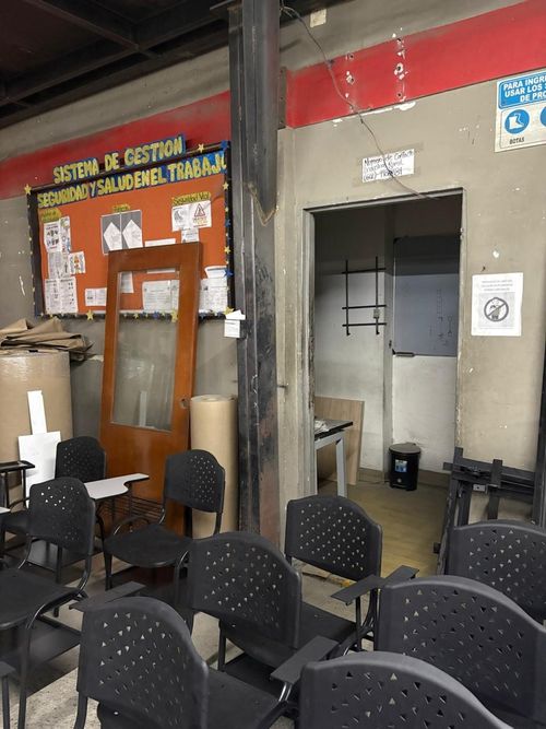 Bodega en venta en Zona Industrial, Yumbo, 2140 m² · foto 15 de 24
