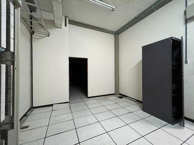 Bodega en arriendo en Zona Industrial N.D., Dosquebradas, 189 m² · foto 9 de 15