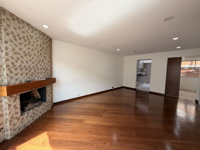 Casa de 3 alcobas en venta en Mirandela, Bogotá, 105 m² · foto 2 de 22