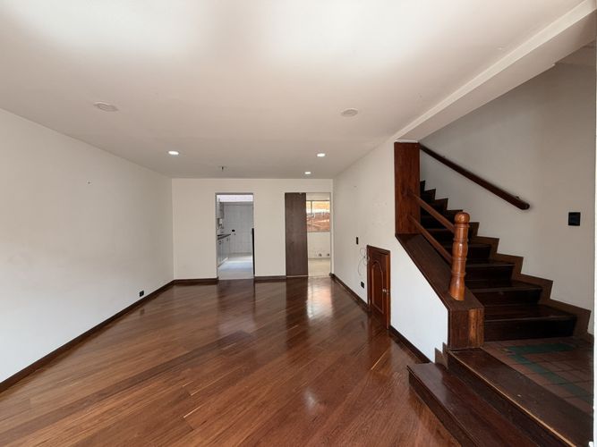 Casa de 3 alcobas en venta en Mirandela, Bogotá, 105 m² · foto 4 de 22