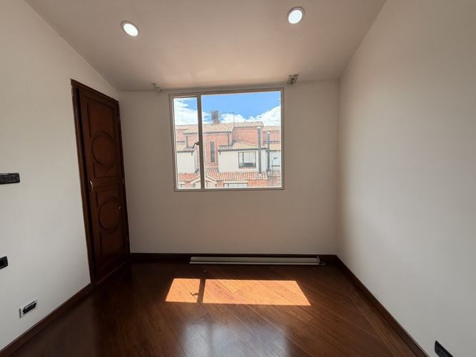 Casa de 3 alcobas en venta en Mirandela, Bogotá, 105 m² · foto 13 de 22