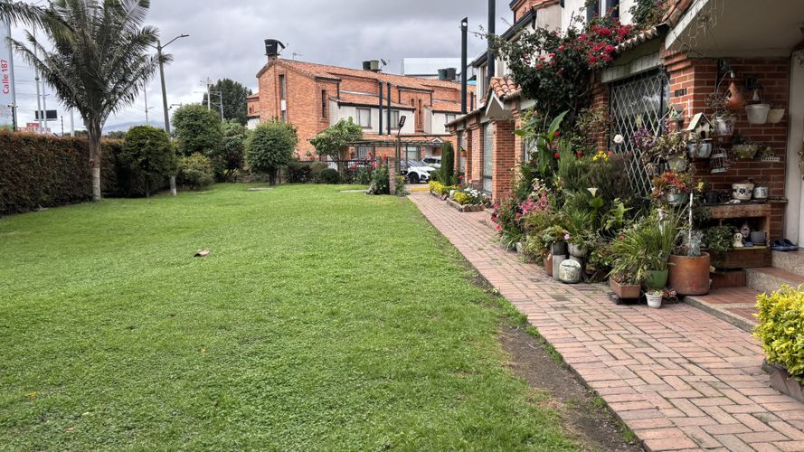 Casa de 3 alcobas en venta en Mirandela, Bogotá, 105 m² · foto 20 de 22