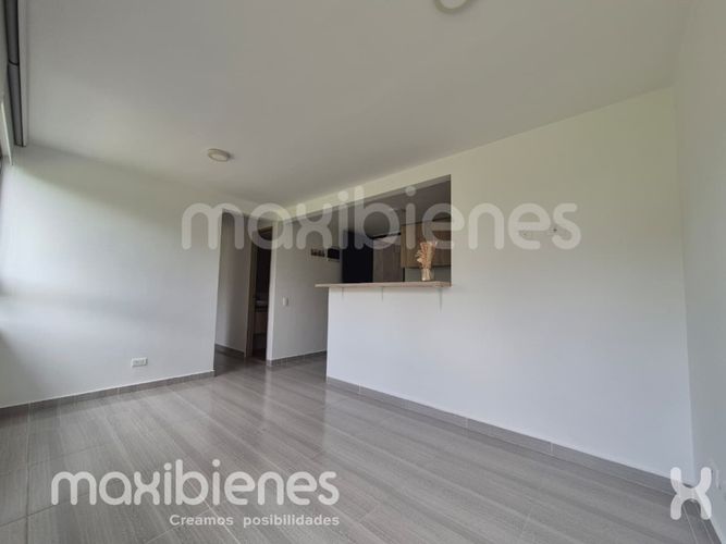 Apartamento de 3 alcobas en venta en Cimarronas, Rionegro, 50 m² · foto 3 de 11