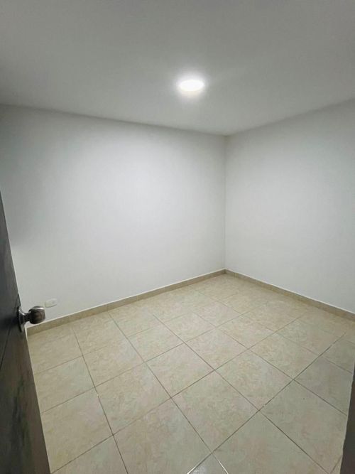Apartamento de 3 alcobas en arriendo en Ub. Arboleda, Soledad, 59 m² · foto 12 de 17