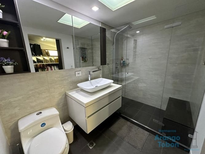 Apartamento de 3 alcobas en venta en San Joaquín, Medellín, 186 m² · foto 12 de 24