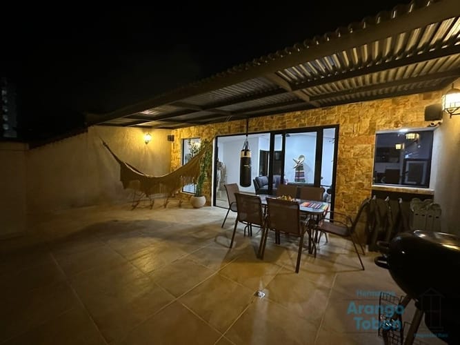 Apartamento de 3 alcobas en venta en San Joaquín, Medellín, 186 m² · foto 15 de 24