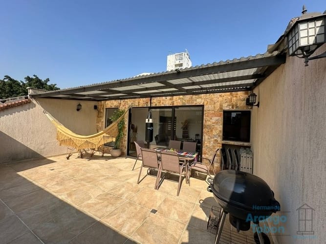Apartamento de 3 alcobas en venta en San Joaquín, Medellín, 186 m² · foto 16 de 24