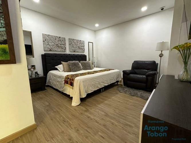 Apartamento de 3 alcobas en venta en San Joaquín, Medellín, 186 m² · foto 17 de 24