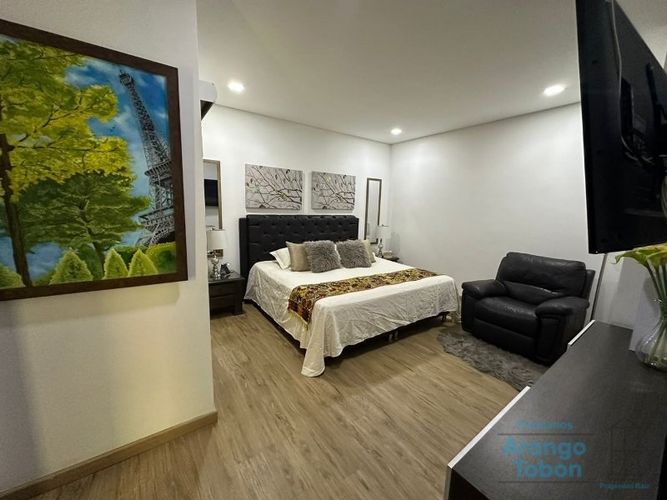 Apartamento de 3 alcobas en venta en San Joaquín, Medellín, 186 m² · foto 19 de 24
