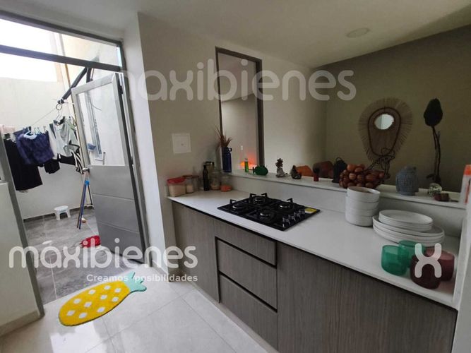 Casa de 3 alcobas en venta en El Salvador, Apartado, 95 m² · foto 7 de 14