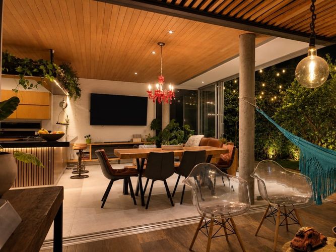 Casa de 3 alcobas en venta en Loma El Atravesado, Envigado, 310 m² · foto 11 de 15