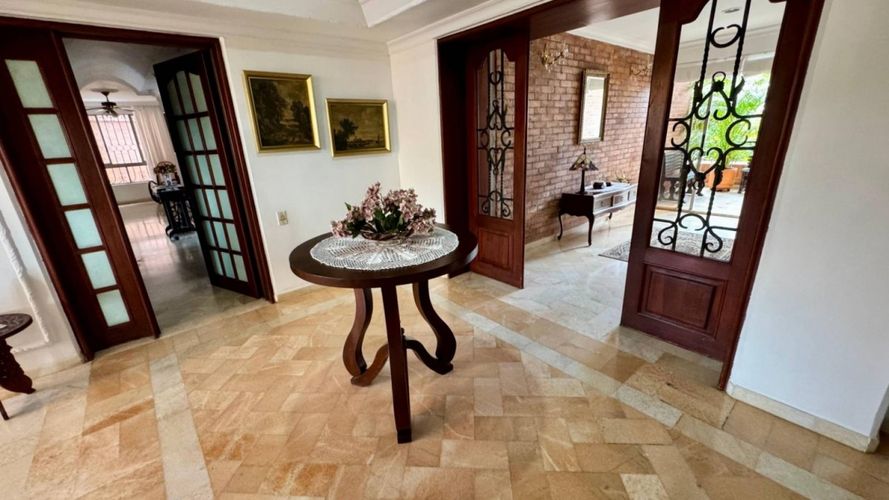 Apartamento de 5 alcobas en venta en Altico, Neiva, 300 m² · foto 3 de 22