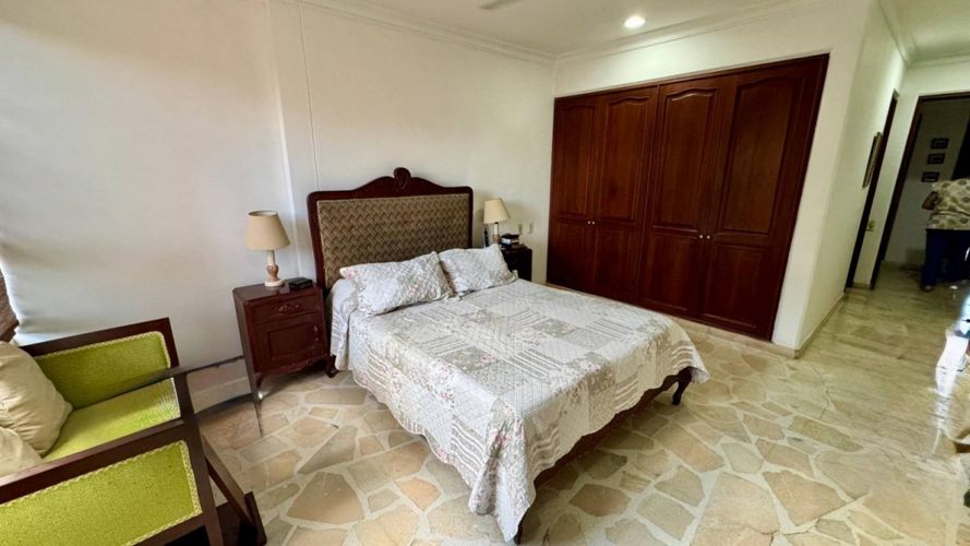 Apartamento de 5 alcobas en venta en Altico, Neiva, 300 m² · foto 11 de 22