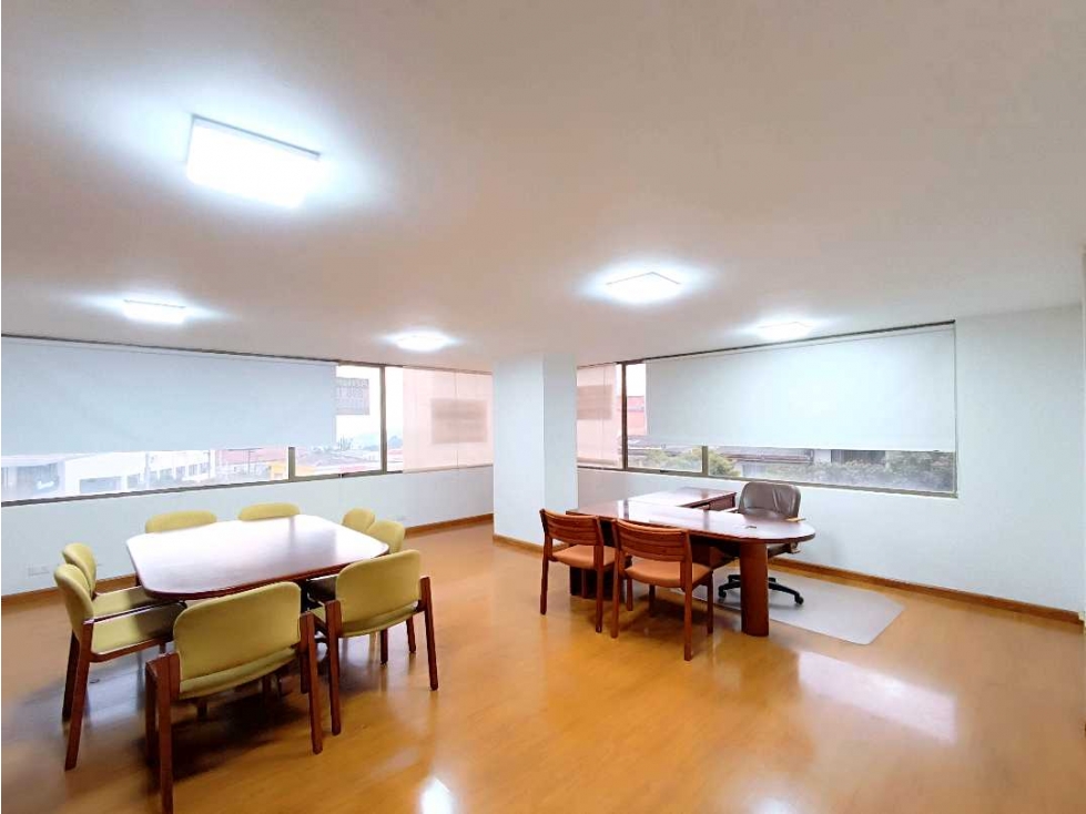 Oficina en Arriendo en Palogrande, Manizales