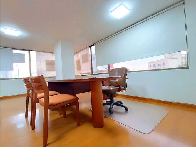 Oficina en arriendo en Palogrande, Manizales, 43 m² · foto 2 de 9