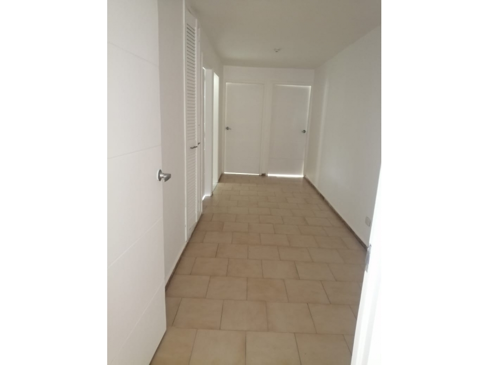 Apartamento en venta en Riomar, Barranquilla · foto 5 de 17