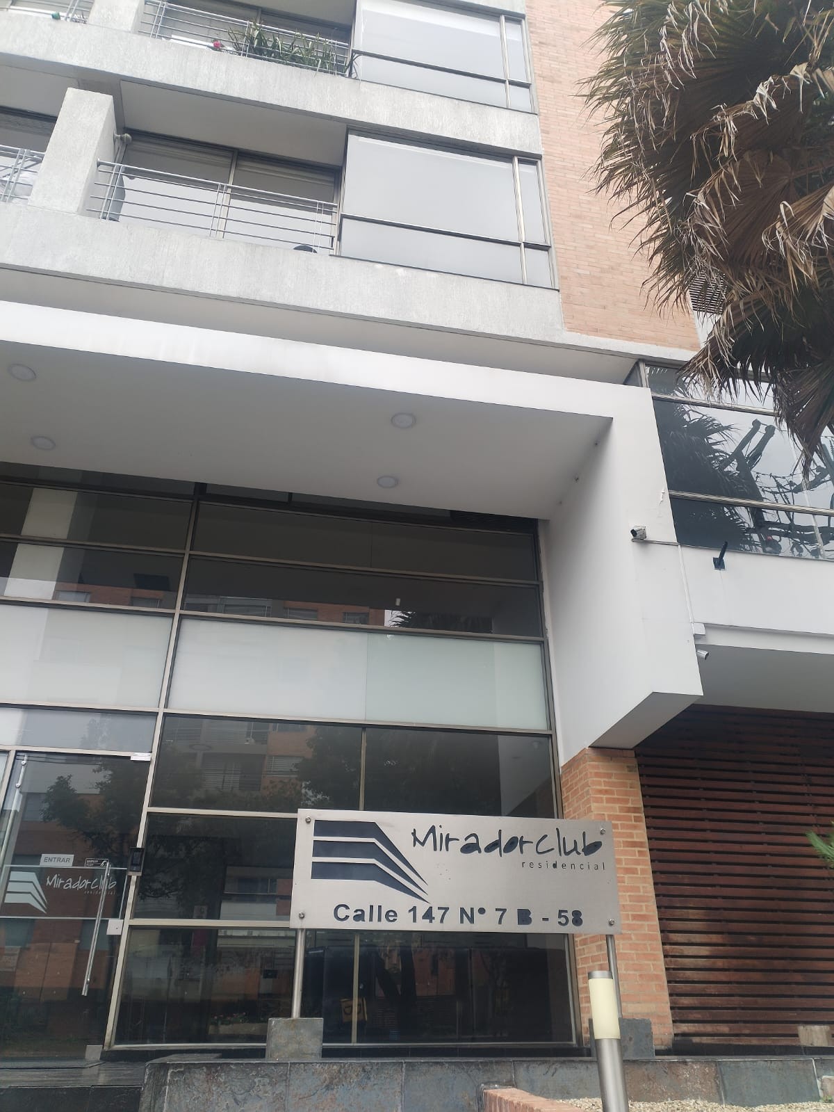 Apartamento en venta en Cedritos, Bogotá · foto 2 de 24