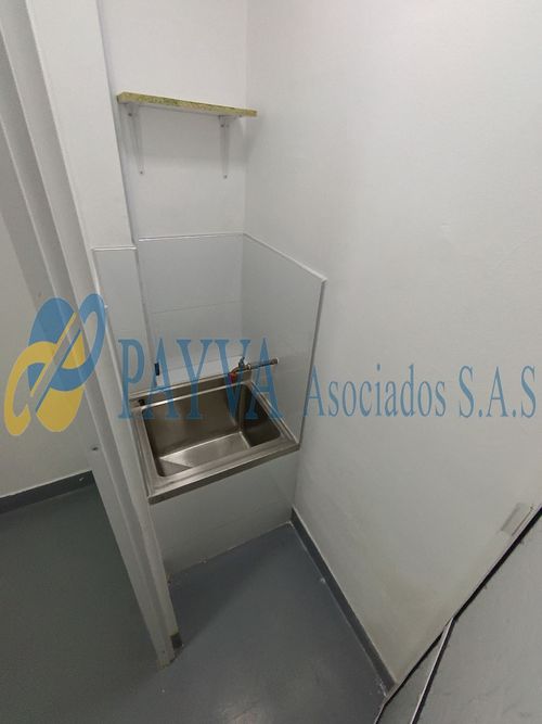 Local en arriendo en Laureles, Medellín, 52 m² · foto 8 de 9
