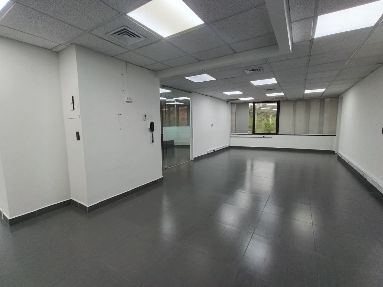 Oficina en Arriendo en El Poblado, Medellín