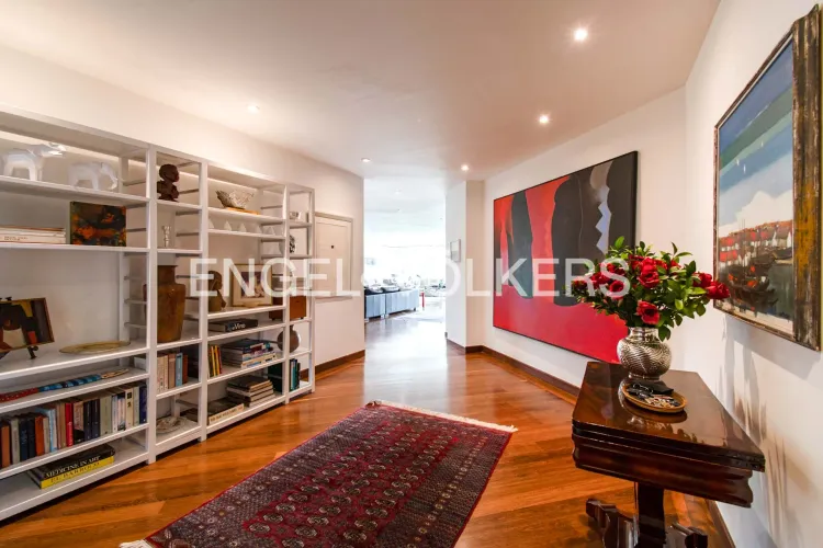 Apartamento de 3 alcobas en venta en La Cabrera, Bogotá, 354 m² · foto 9 de 19