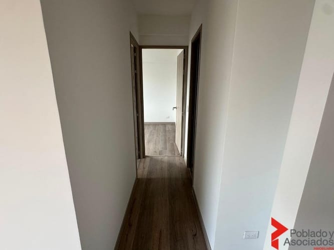 Apartamento de 2 alcobas en arriendo en El Poblado, Medellín, 615 m² · foto 5 de 17