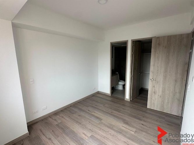 Apartamento de 2 alcobas en arriendo en El Poblado, Medellín, 615 m² · foto 7 de 17