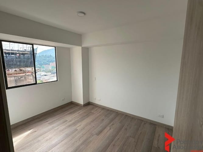 Apartamento de 2 alcobas en arriendo en El Poblado, Medellín, 615 m² · foto 9 de 17