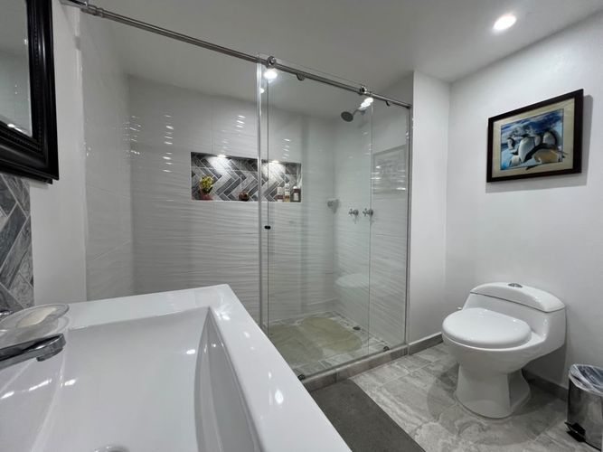 Apartamento de 3 alcobas en venta en El Poblado, Medellín, 197 m² · foto 17 de 17