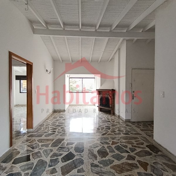 Apartamento en Arriendo en Laureles, Medellín