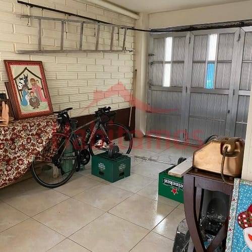 Casa de 10 alcobas en venta en Simon Bolivar, Medellín, 226 m² · foto 5 de 24