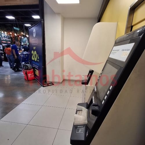Local en venta en Los Colores, Medellín, 16 m² · foto 6 de 9