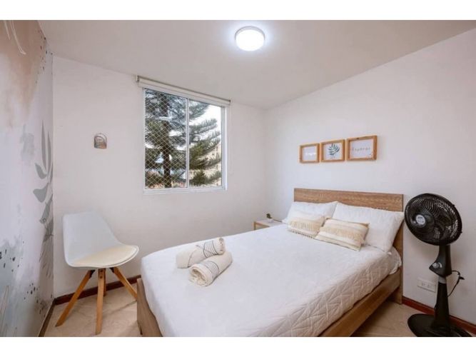 Apartamento de 3 alcobas en venta en Castropol, Medellín, 87 m² · foto 6 de 12