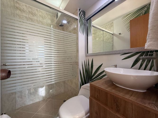 Apartamento de 3 alcobas en venta en Castropol, Medellín, 87 m² · foto 7 de 12