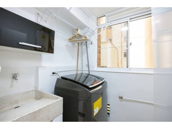 Apartamento de 3 alcobas en venta en Castropol, Medellín, 87 m² · foto 10 de 12