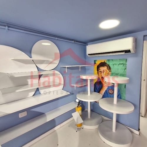 Local en venta en Los Colores, Medellín, 29 m² · foto 3 de 15