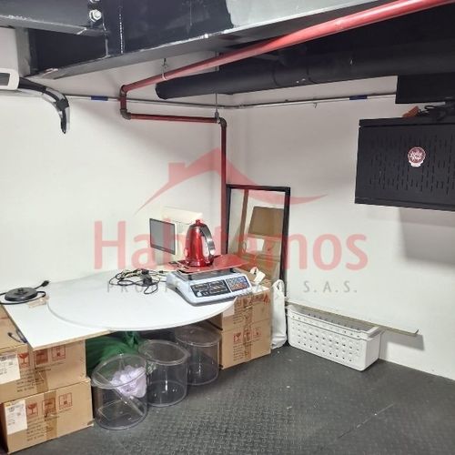 Local en venta en Los Colores, Medellín, 29 m² · foto 11 de 15