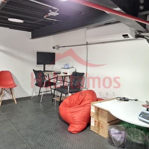 Local en venta en Los Colores, Medellín, 29 m² · foto 13 de 15