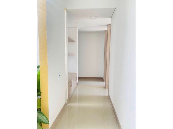 Casa de 3 alcobas en venta en El Castillo, Jamundí, 170 m² · foto 6 de 10