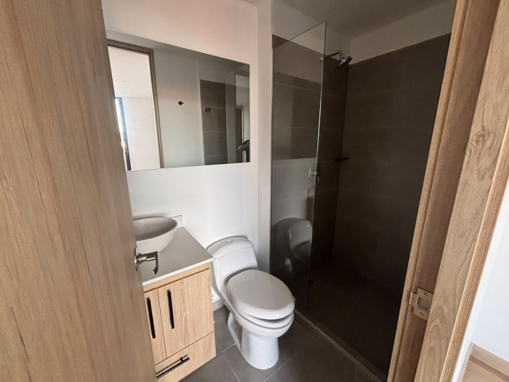 Apartamento en arriendo en Llano Grande, Rionegro · foto 5 de 13