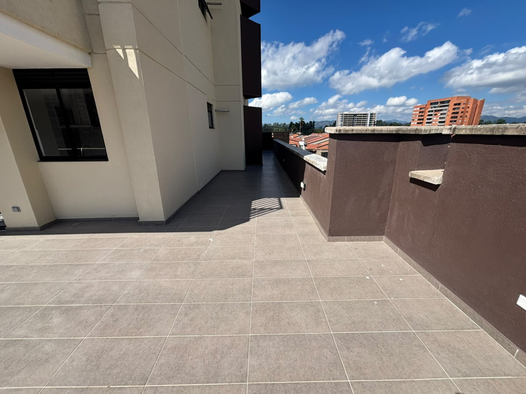 Apartamento en arriendo en Llano Grande, Rionegro · foto 8 de 13