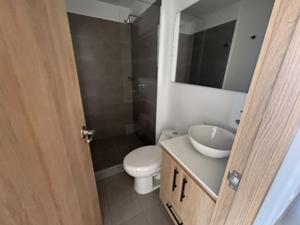 Apartamento en arriendo en Llano Grande, Rionegro · foto 10 de 13